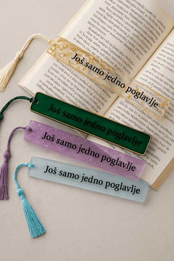 Personalizirani označivač stranica od smole s glitter efektom