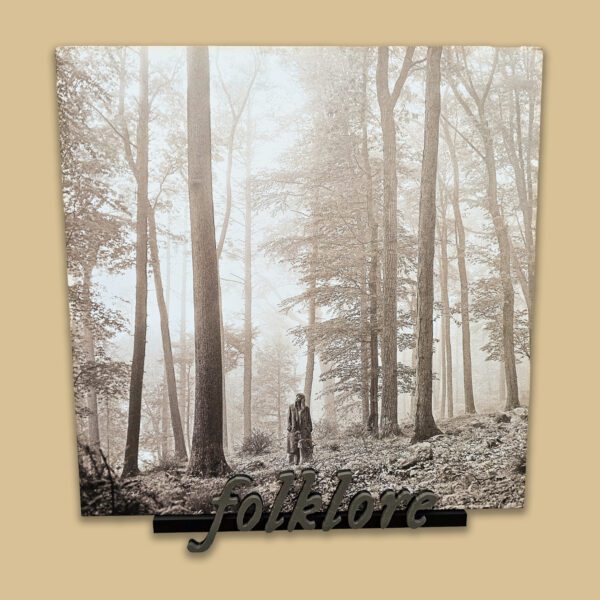 Folklore nosač za ploče – Taylor Swift inspiracija za nostalgični dekor